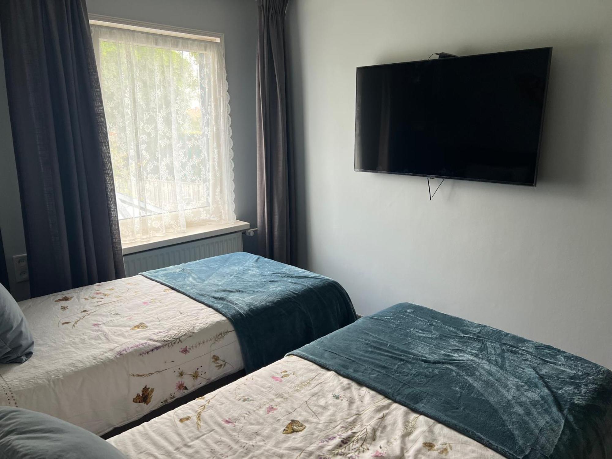 Bed and Breakfast De Click Элст Экстерьер фото